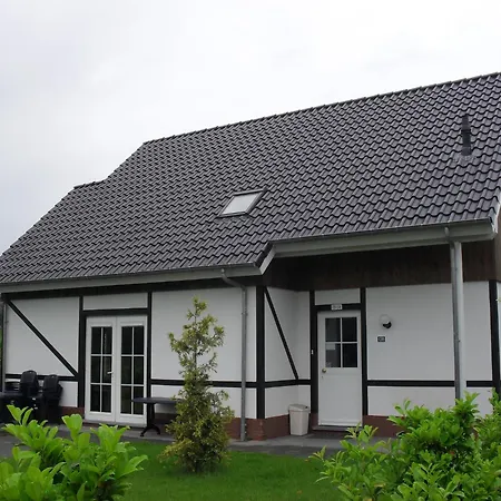 Villa Half-timbered House 30 Km From Maastricht